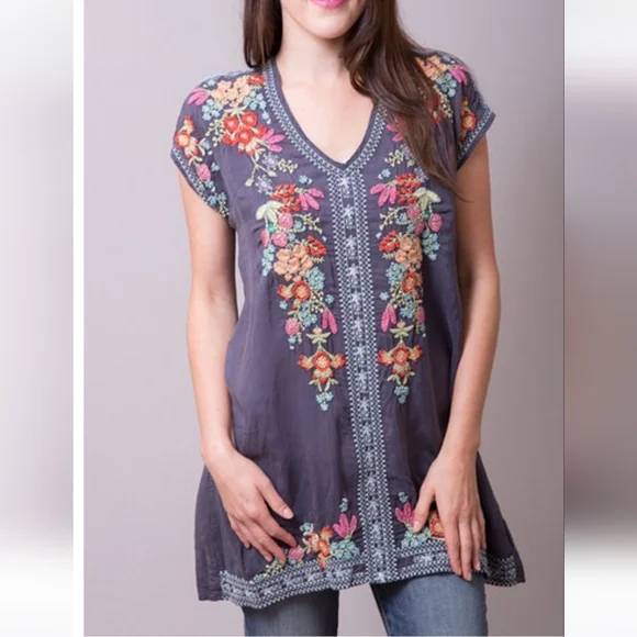 Johnny Was Heidi Boho Embroidered Tunic Medium Graphite Gray Floral Flowers - Picture 2 of 11